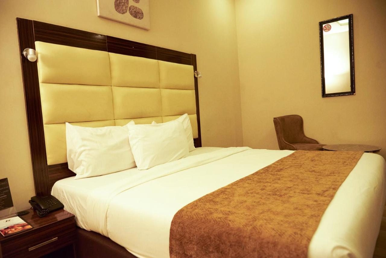 Mayfair Hotel Maitama Abuja Exterior foto