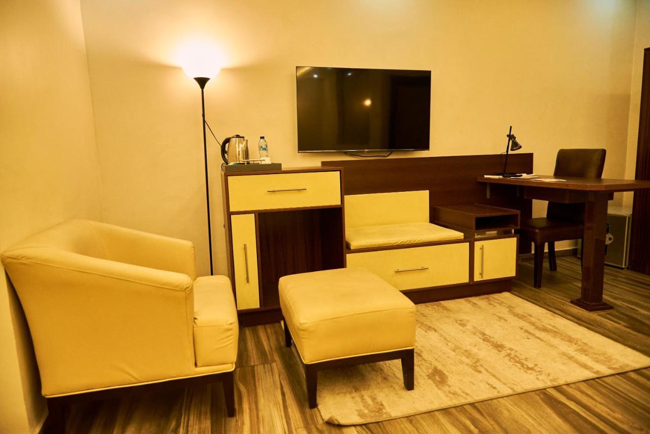 Mayfair Hotel Maitama Abuja Exterior foto